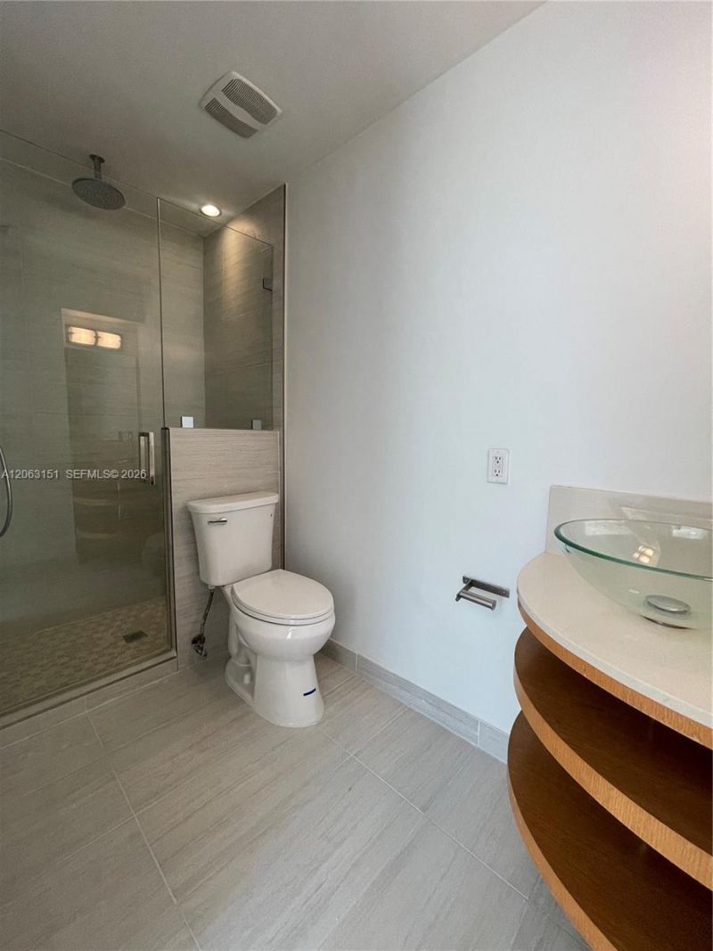 2021 Meridian Ave, Unit 12, Miami Beach, FL 33139 Photo