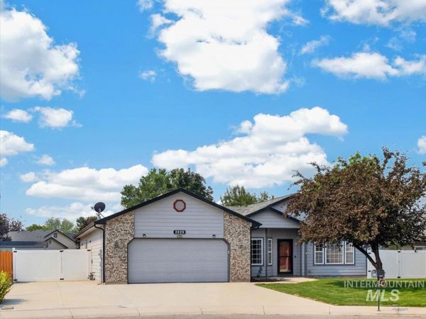 2829 N Valam Ave, Meridian, ID 83646