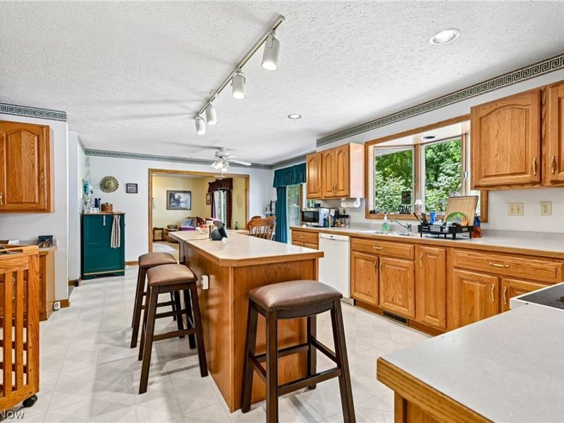 2660 S Medina Line Road, Wadsworth, OH 44281 Photo 14