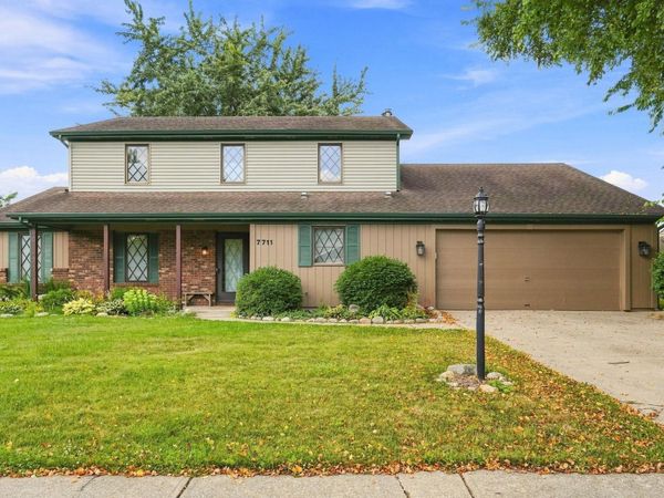 7711 High Tower Place, Fort Wayne, IN 46835