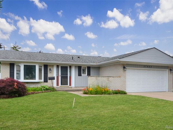 37653 Longacre Drive, Sterling Heights, Mi 48312