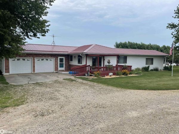 1624 Lafayette Avenue, Albion, IA 50005