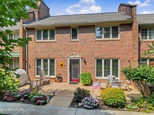503 Selkirk Drive, Maryville, TN 37803