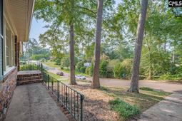 845 Tara Trail  photo 4