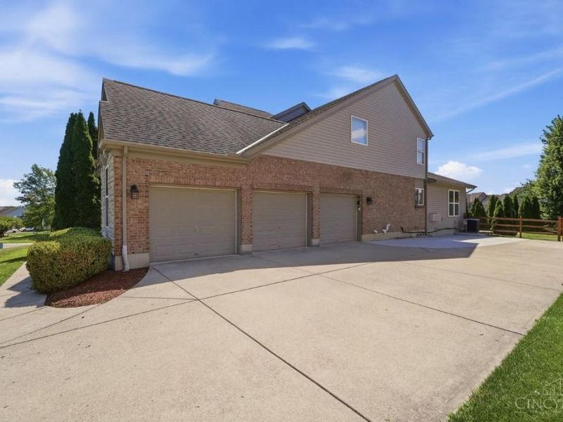 6269 Hedgerow Drive, West Chester, OH 45069 Photo 82