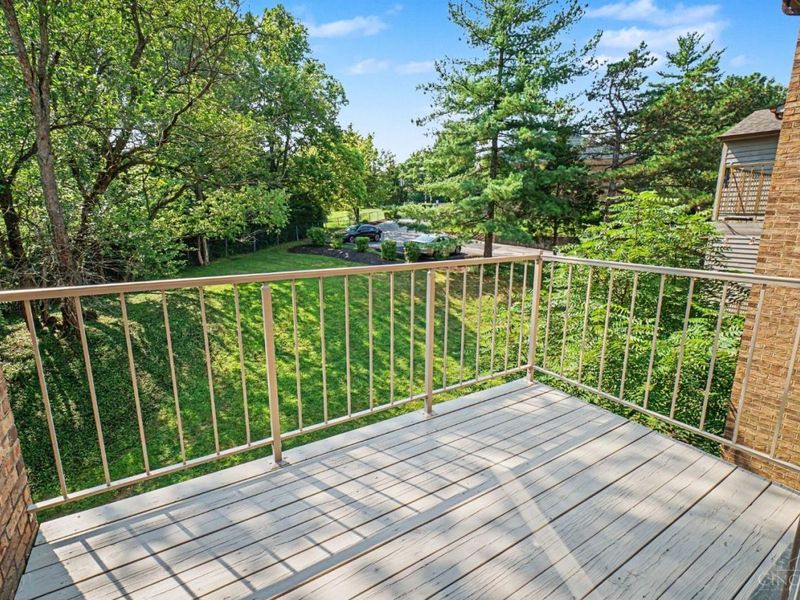 1544 W Galbraith Road, Unit 412, North College Hill, OH 45231 Photo 14