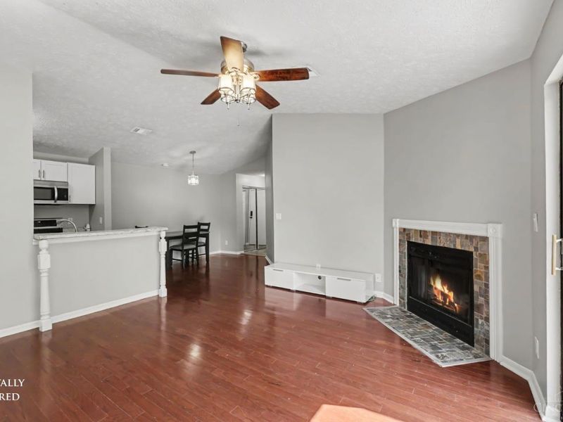 1544 W Galbraith Road, Unit 412, North College Hill, OH 45231 Photo 5