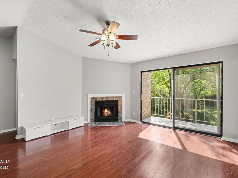 1544 W Galbraith Road, Unit 412, North College Hill, OH 45231 Photo 6