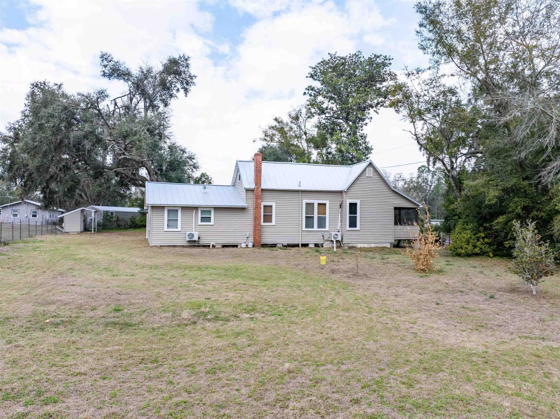 242 NE Bellville Road , Pinetta, FL 32350 Photo