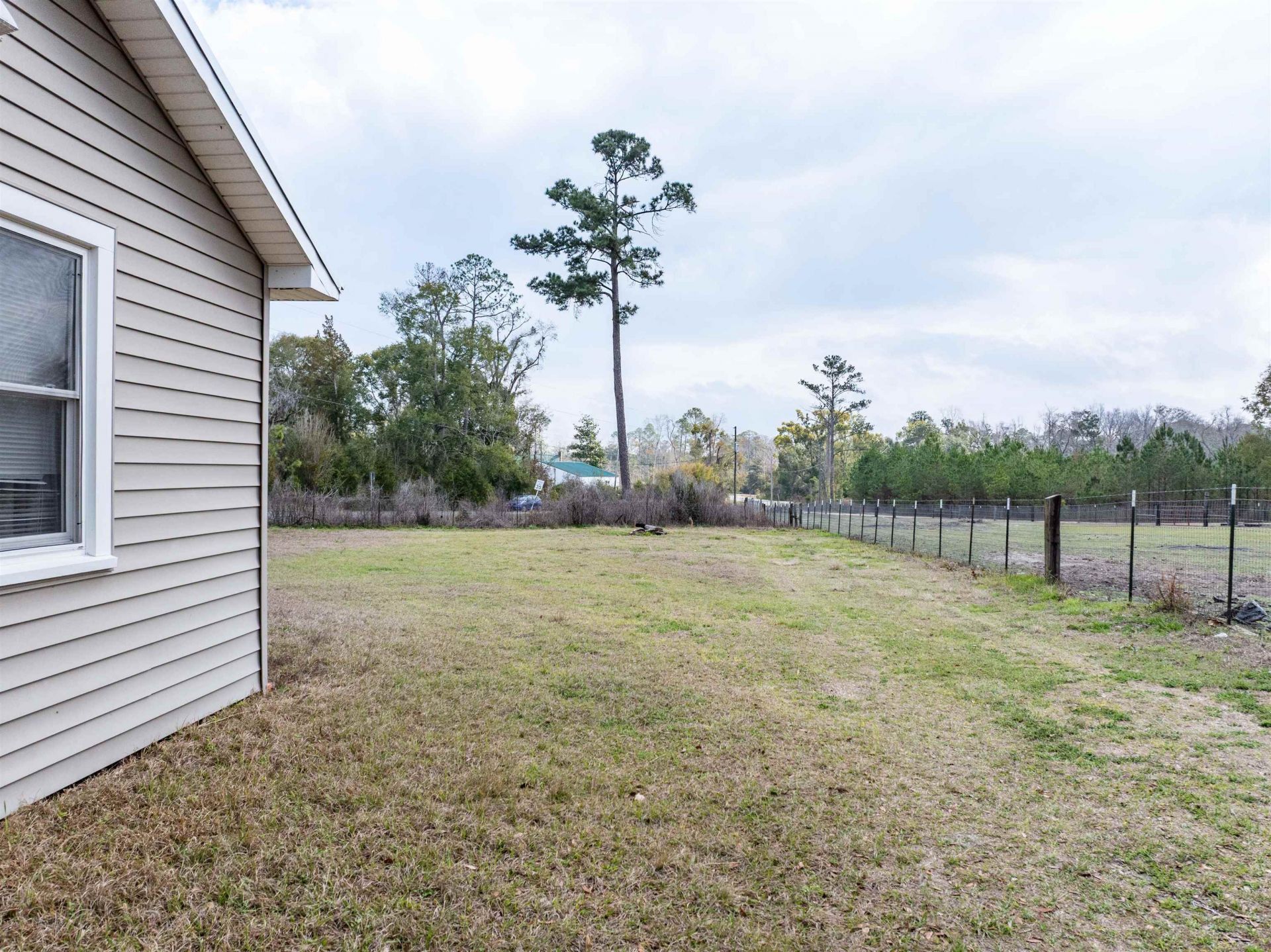 242 NE Bellville Road , Pinetta, FL 32350 Photo