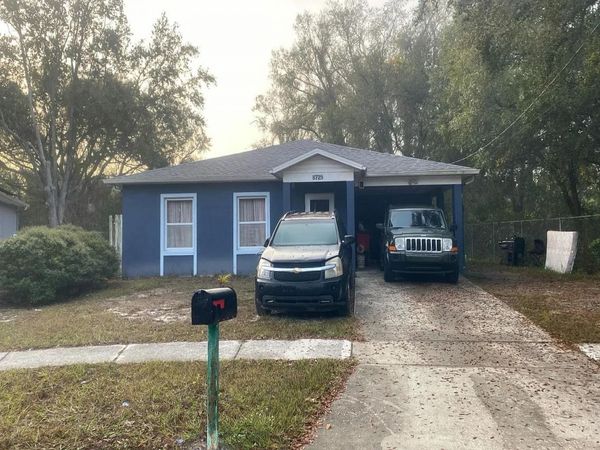 8725 Fish Lake Road , Tampa, FL 33619
