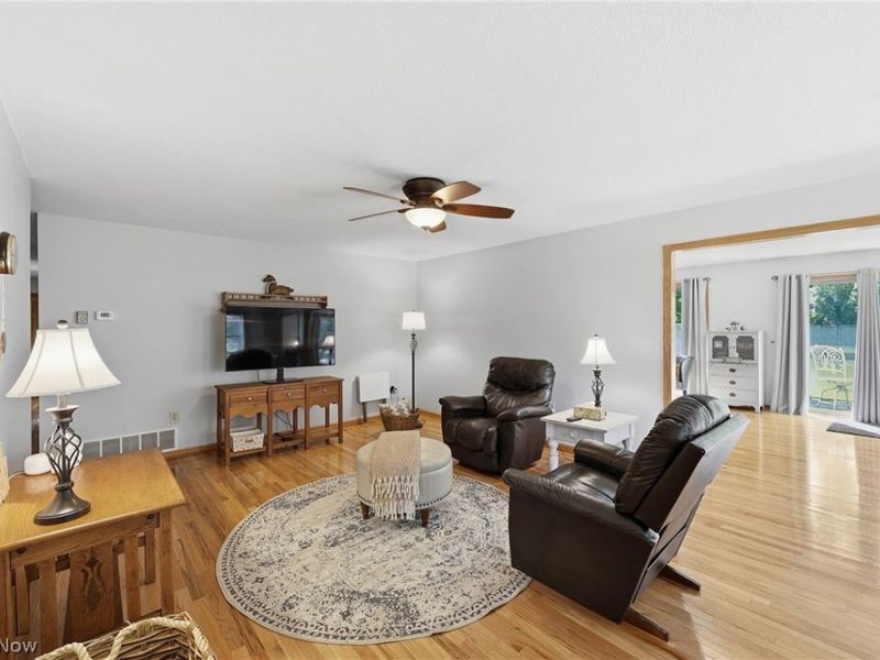 9350 Shady Lane, Blue Rock, OH 43720 Photo 11
