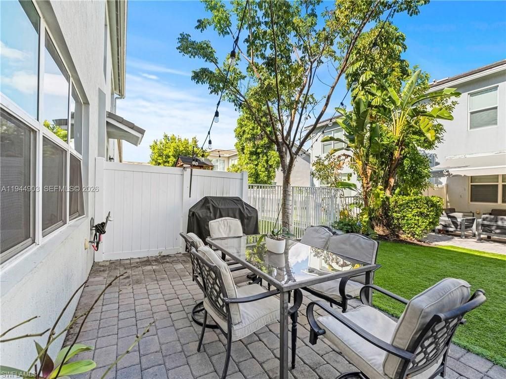3953 Black Olive Ln , Hollywood, FL 33021 Photo