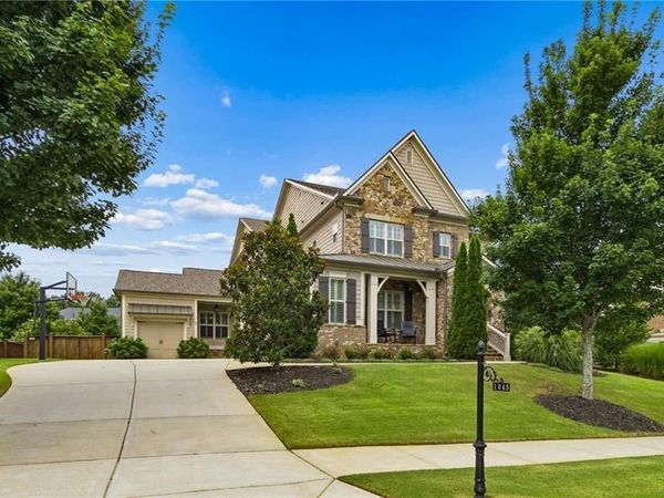 1045 Etris Manor Drive , Roswell, GA 30075