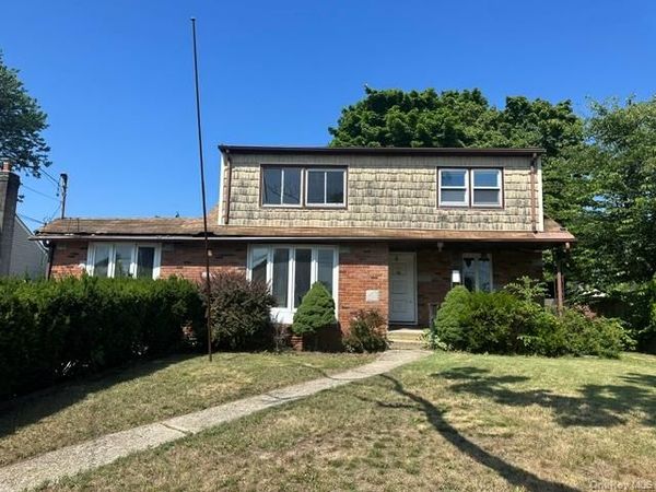 84 Herman Avenue , North Babylon, NY 11703