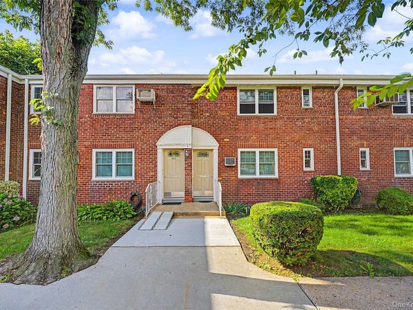 22637 Union Turnpike , Unit B, Bayside, NY 11364