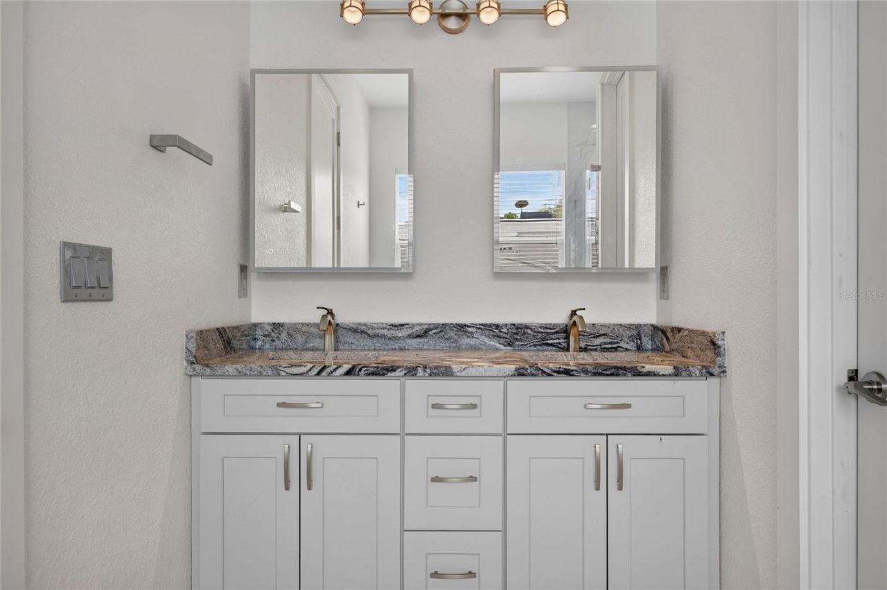 1264 S Salford Boulevard, North Port, FL 34287 Photo