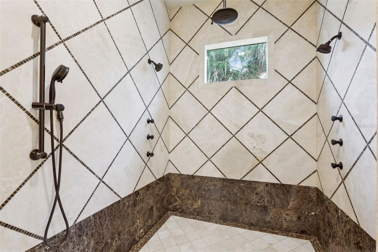 25608 Grandview Pointe, Sorrento, FL 32776 Photo