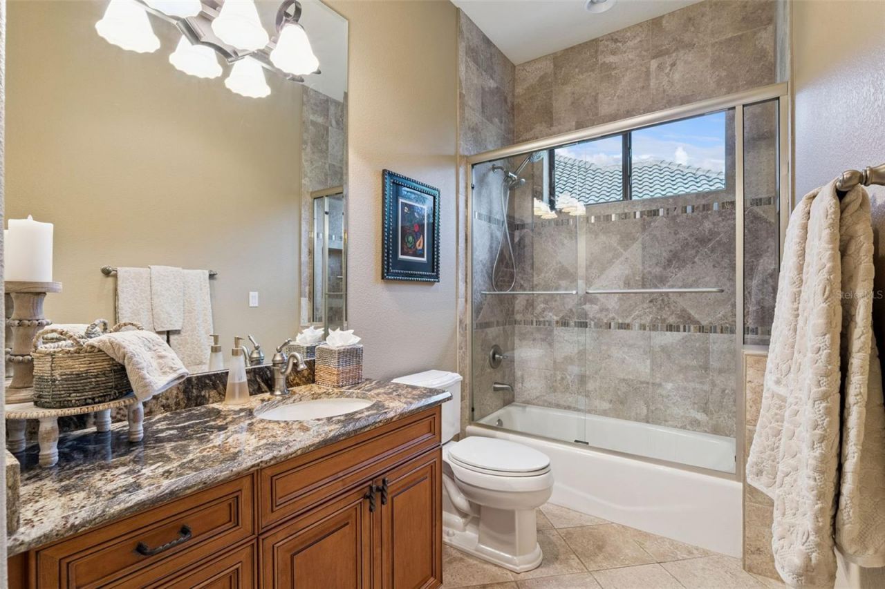 25608 Grandview Pointe, Sorrento, FL 32776 Photo