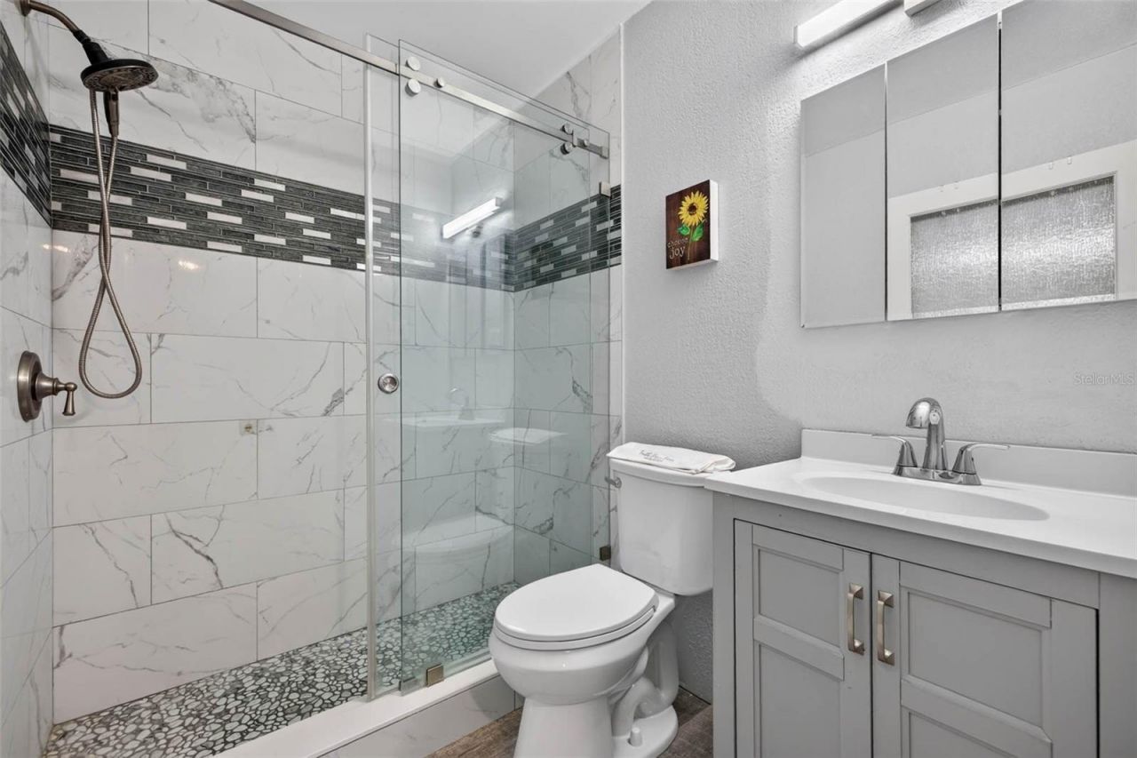 3164 52nd Way N, Saint Petersburg, FL 33710 Photo