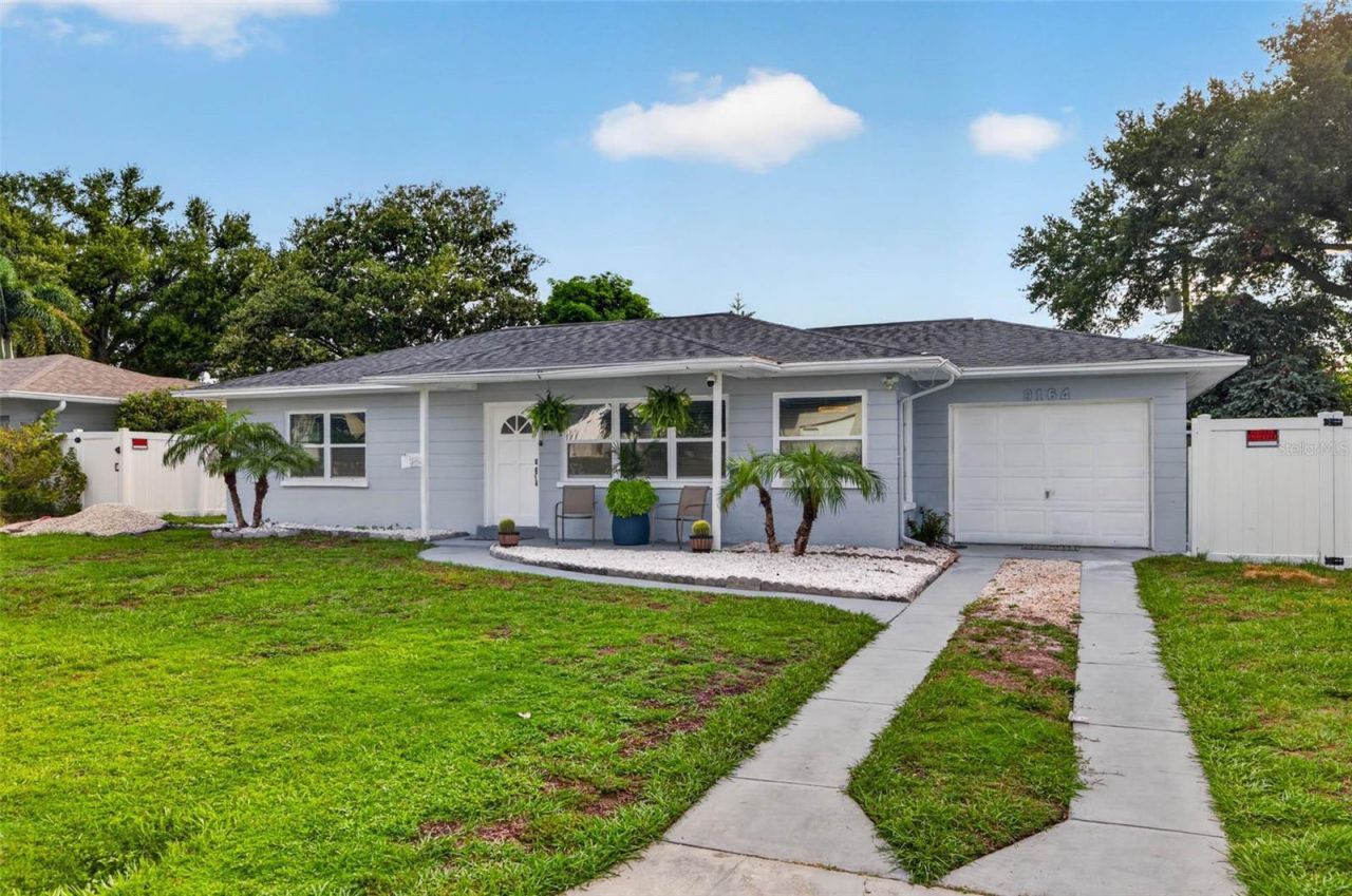 3164 52nd Way N, Saint Petersburg, FL 33710 Photo