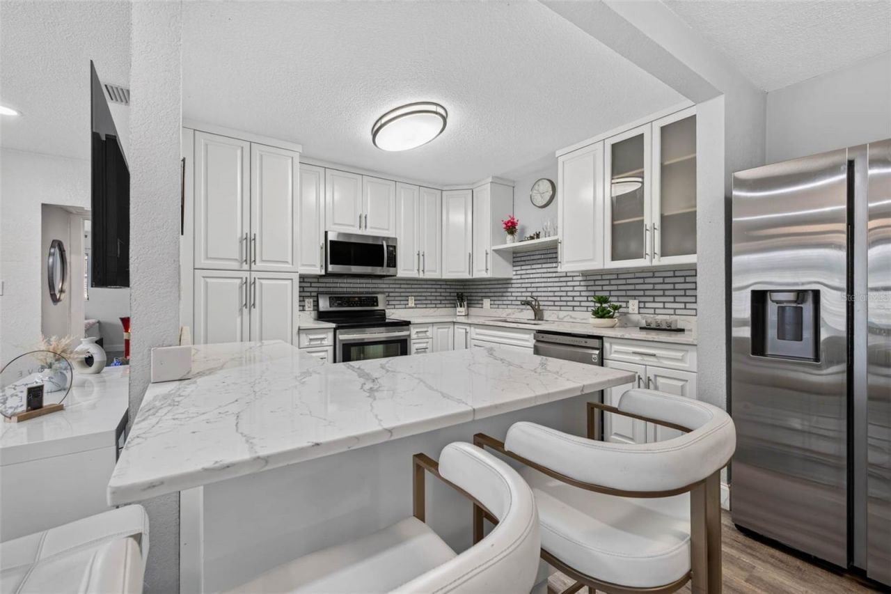 3164 52nd Way N, Saint Petersburg, FL 33710 Photo
