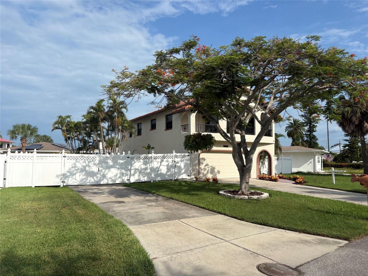15810 Redington Drive, Redington Beach, FL 33708 Photo