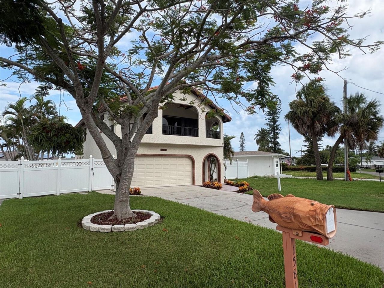 15810 Redington Drive, Redington Beach, FL 33708 Photo