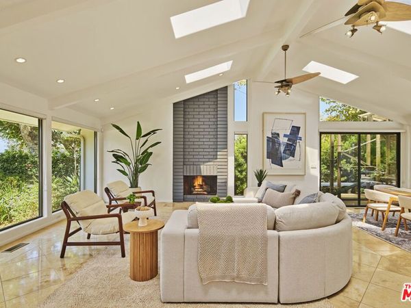 29417 Bluewater Road, Malibu, CA 90265