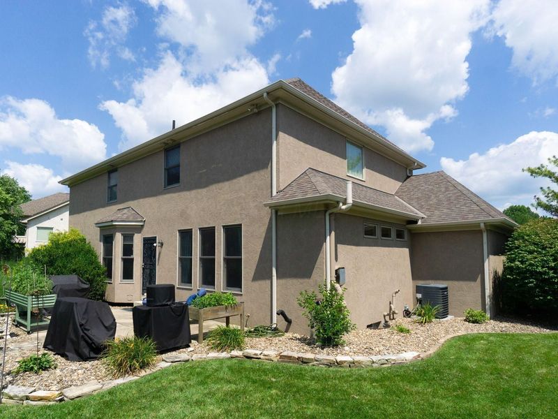 8069 Saybrook Drive , Westerville, OH 43082 Photo 35