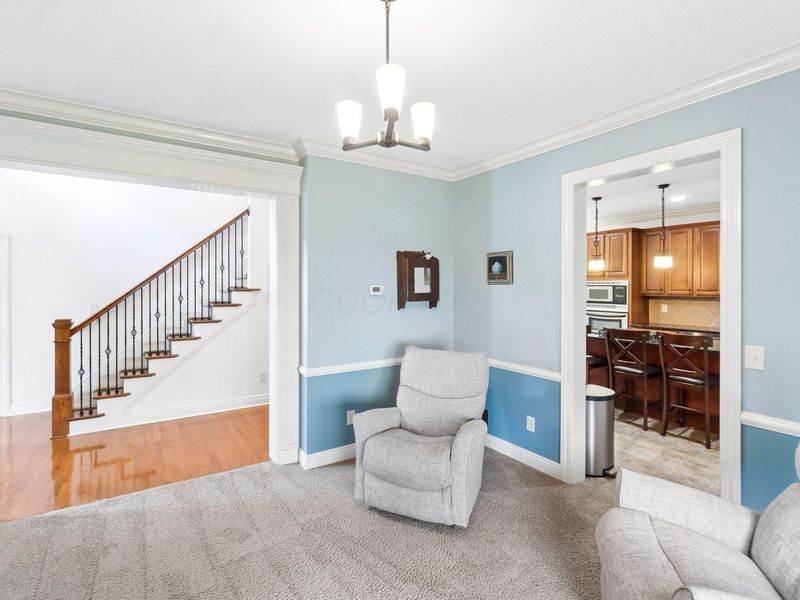 8069 Saybrook Drive , Westerville, OH 43082 Photo 8
