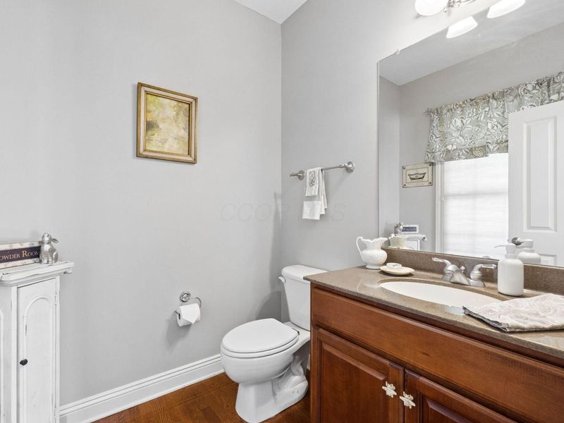 8069 Saybrook Drive , Westerville, OH 43082 Photo 9