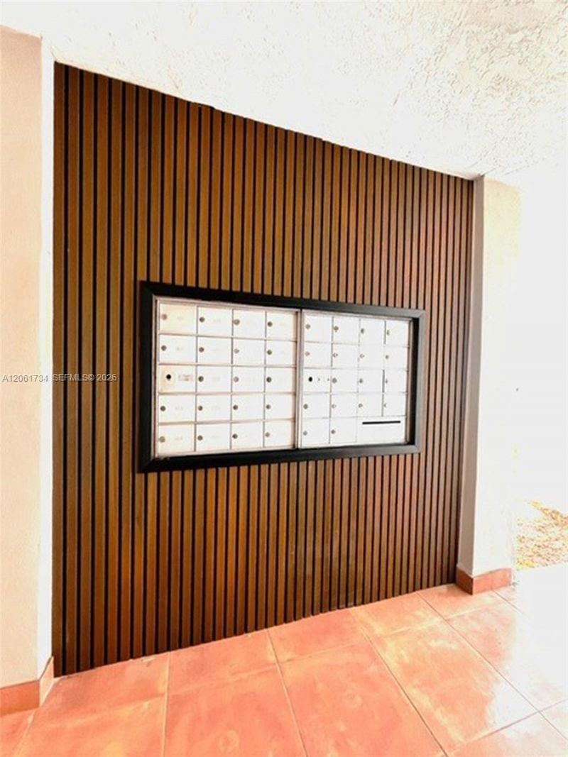 10145 NW 9th St Cir , Unit 7-505, Miami, FL 33172 Photo