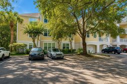 60 Fenwick Hall Allee Alley photo 4