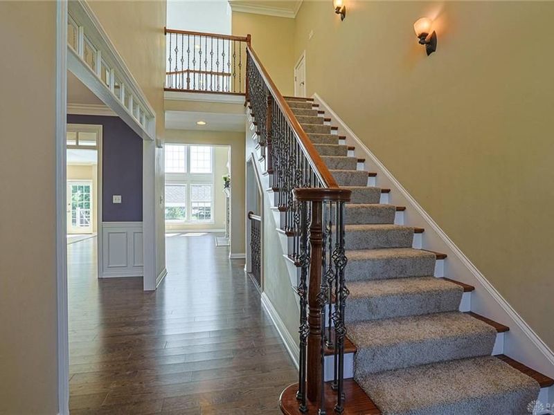7596 Woodbridge Court, Springboro, OH 45066 Photo 3