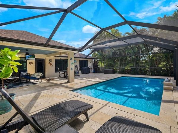 1900 SW 10th TER , CAPE CORAL, FL 33991