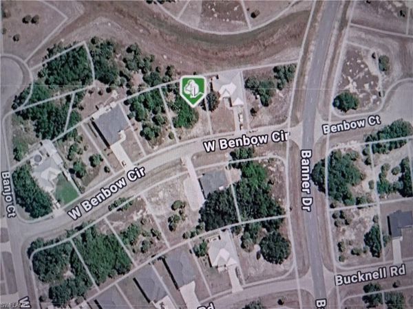W Benbow CT, LABELLE, FL 33935