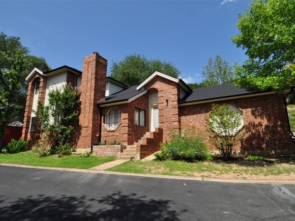 9902 Talleyran DR, Austin, TX 78750
