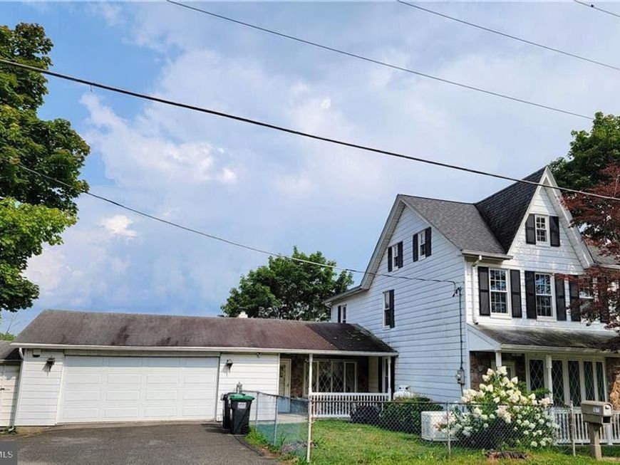 1073 Mahoning Mountain Road, Lehighton, PA 18235 Main Photo