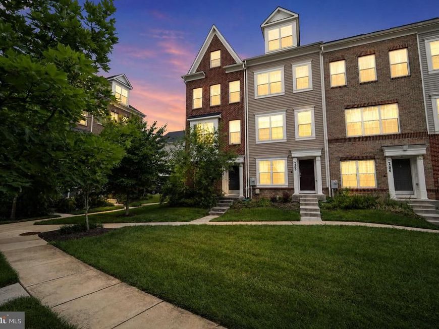 7210 Silver Thorn Way , Beltsville, MD 20705 Main Photo