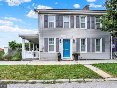 136 S MAIN STREET, SHREWSBURY, PA 17361