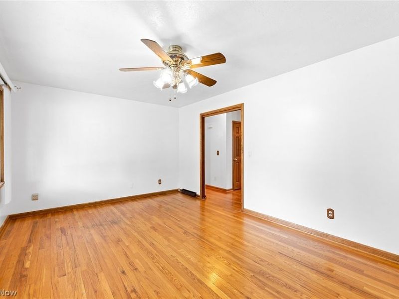4044 Avon Lake Road, Litchfield, OH 44253 Photo 12