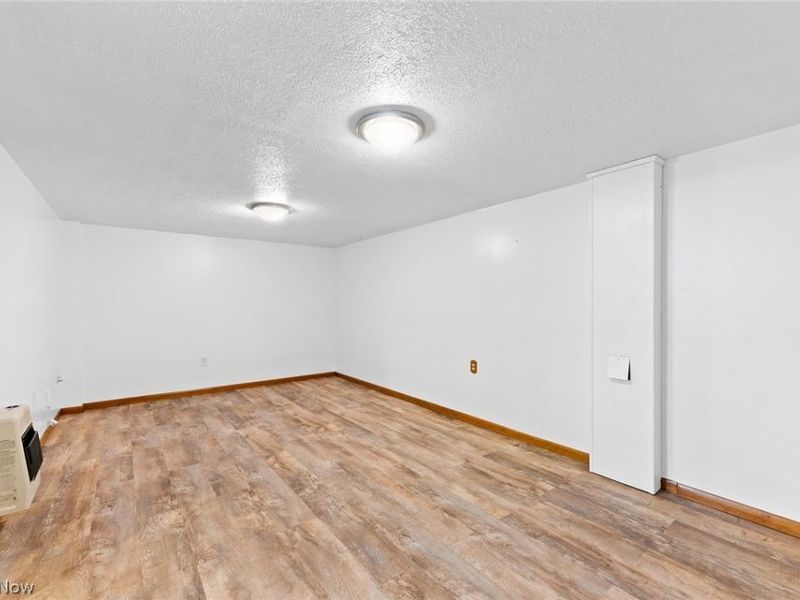 4044 Avon Lake Road, Litchfield, OH 44253 Photo 25