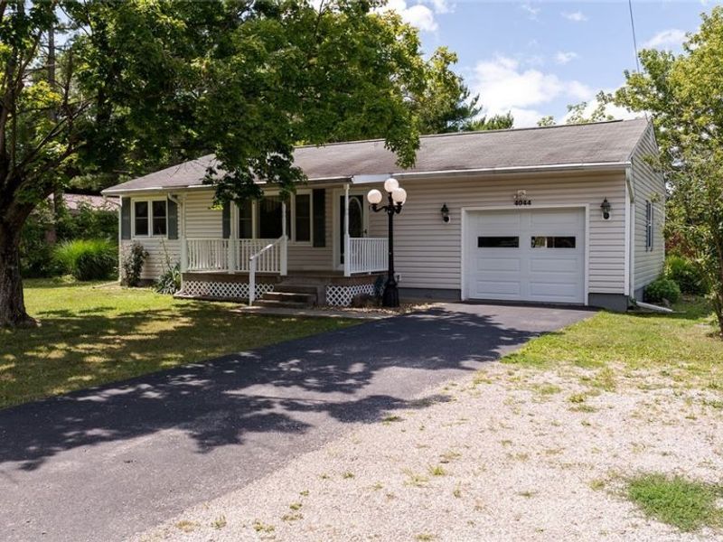 4044 Avon Lake Road, Litchfield, OH 44253 Photo 3