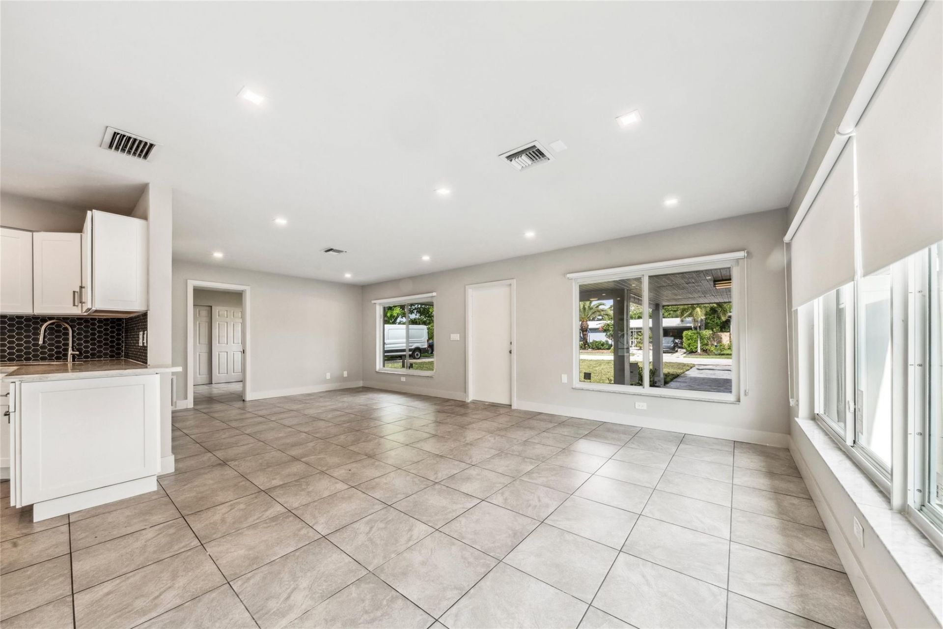 4800 NE 4th Avenue, Fort Lauderdale, FL 33334 Photo