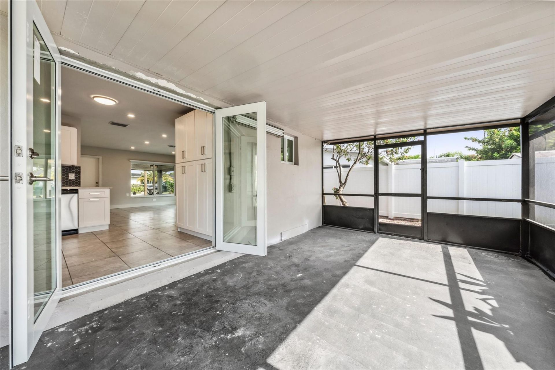 4800 NE 4th Avenue, Fort Lauderdale, FL 33334 Photo