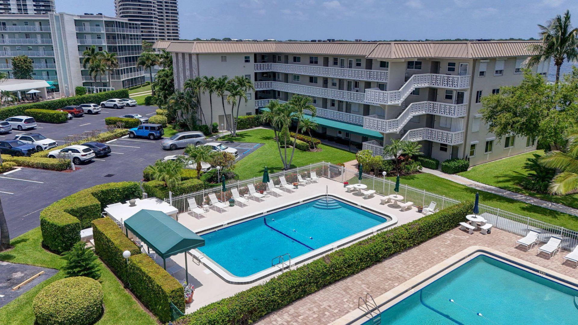 52 Yacht Club Drive, Unit 305, North Palm Beach, FL 33408 Photo