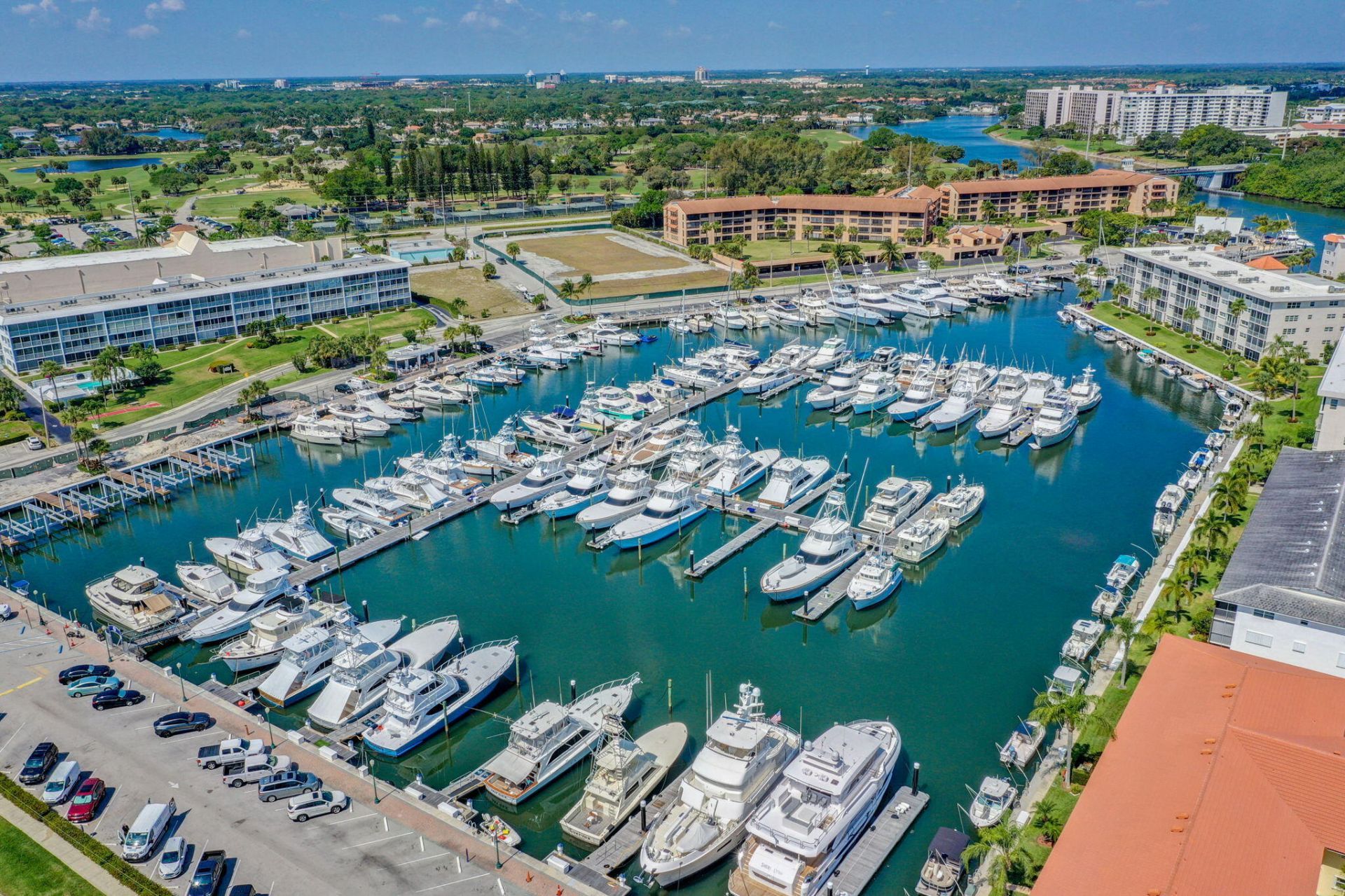 52 Yacht Club Drive, Unit 305, North Palm Beach, FL 33408 Photo