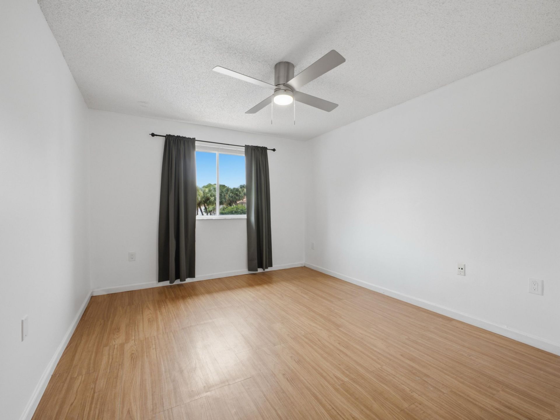13215 Glenmoor Drive, West Palm Beach, FL 33409 Photo
