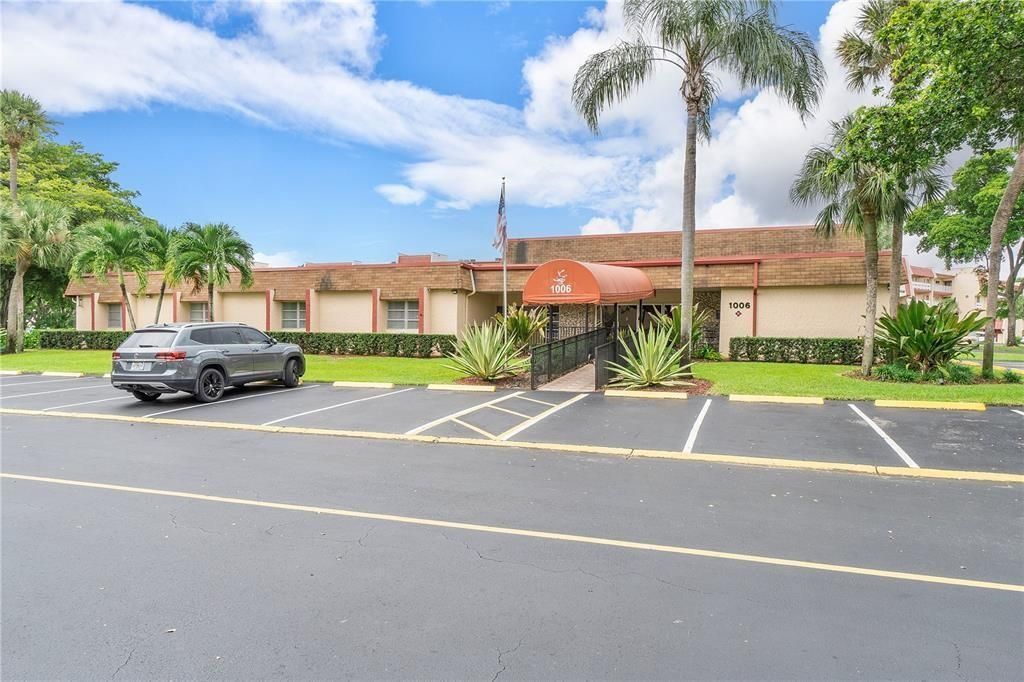 1010 Country Club Drive, Unit 108, Margate, FL 33063 Photo